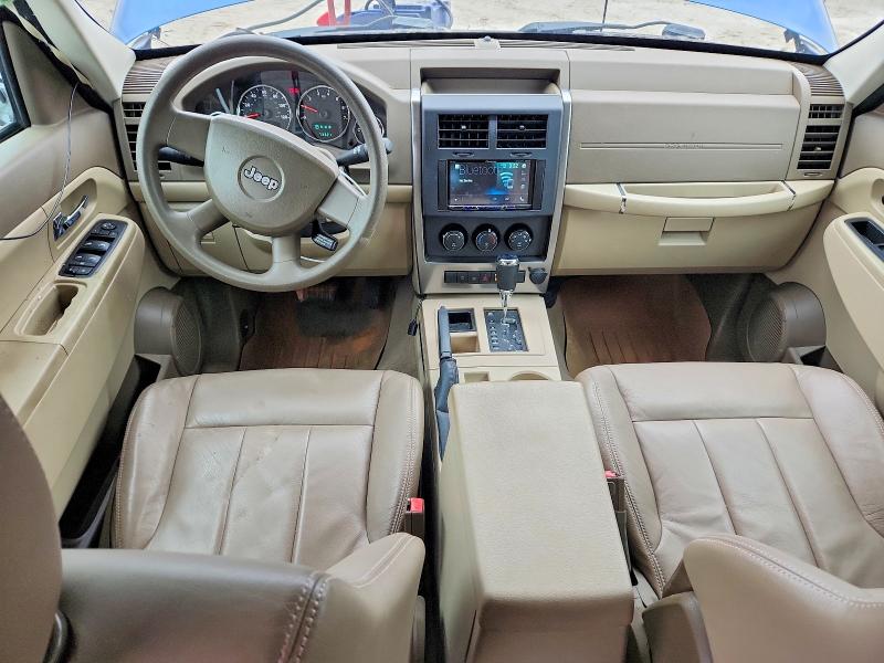 74676735 :رقم المزاد ، 1J8GP28K59W540295 vin ، 2009 Jeep Liberty مزاد بيع