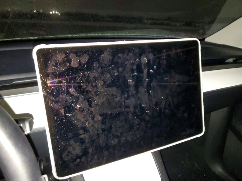 2024 Tesla Model Y მანქანა იყიდება აუქციონზე, vin: 7SAYGDEFXRF022088, აუქციონის ნომერი: 99164315