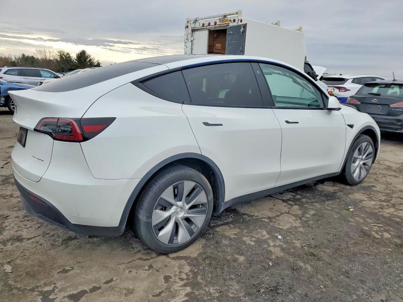 Продажа на аукционе авто 2023 Tesla Model Y, vin: 7SAYGDEE8PF686801, номер лота: 98644265