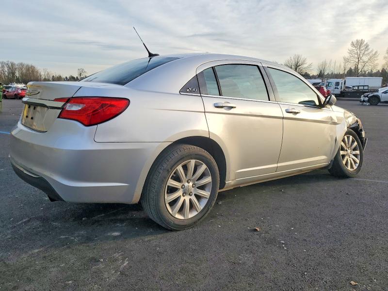 2011 Chrysler 200 მანქანა იყიდება აუქციონზე, vin: 1C3BC1FB3BN535980, აუქციონის ნომერი: 72897975