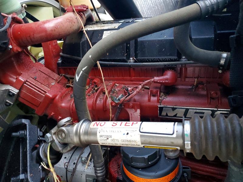 97793185 :رقم المزاد ، 1M1PN4GY7TM018852 vin ، 2026 Mack Pinnacle مزاد بيع