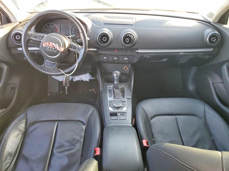 98678915 :رقم المزاد ، WAUACGFF7F1007396 vin ، 2015 Audi A3 مزاد بيع