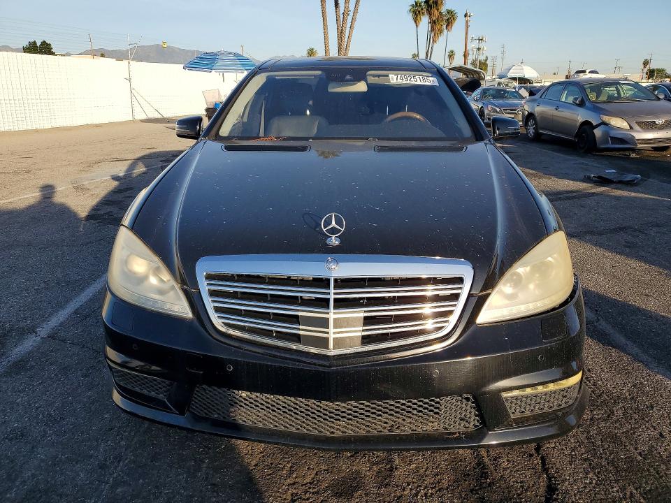 Продажа на аукционе авто 2011 Mercedes-benz S, vin: WDDNG7BB0BA369209, номер лота: 74925185