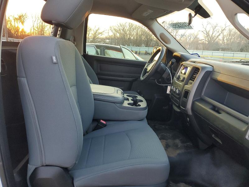 74683265 :رقم المزاد ، 3C6JR6DT2EG167469 vin ، 2014 Ram 1500 مزاد بيع