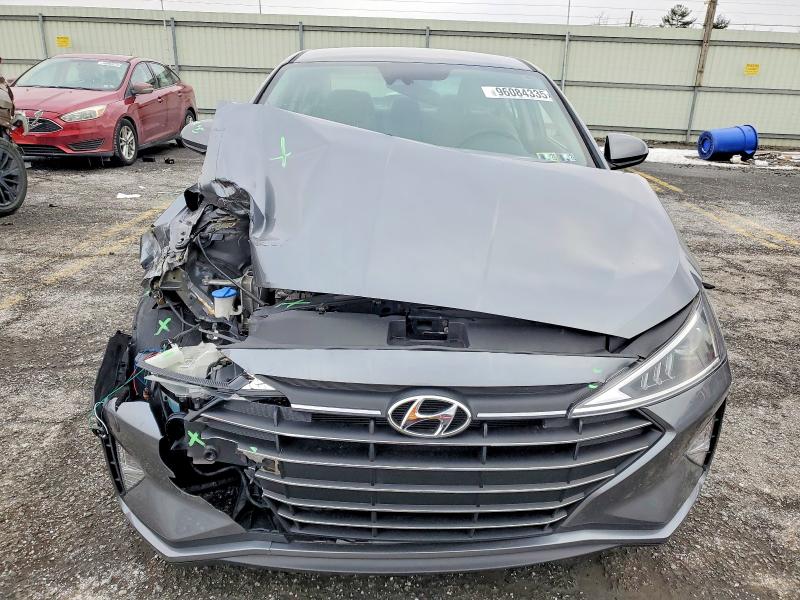 2020 Hyundai Elantra მანქანა იყიდება აუქციონზე, vin: 5NPD74LF8LH522869, აუქციონის ნომერი: 96084335