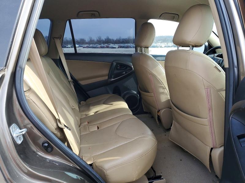 74077005 :رقم المزاد ، 2T3ZF4DV9BW092601 vin ، 2011 Toyota Rav4 مزاد بيع