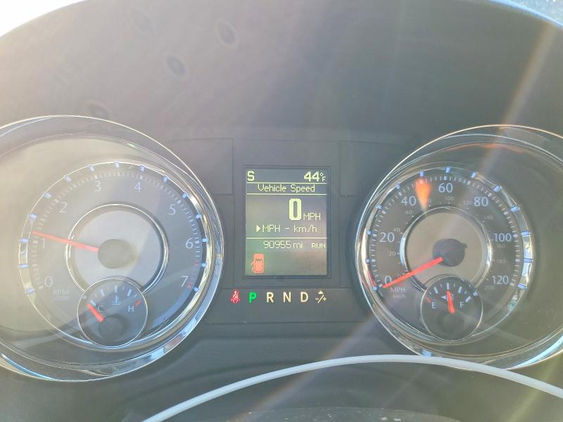 74405585 :رقم المزاد ، 2C4RC1BG8GR268423 vin ، 2016 Chrysler Town & Country مزاد بيع
