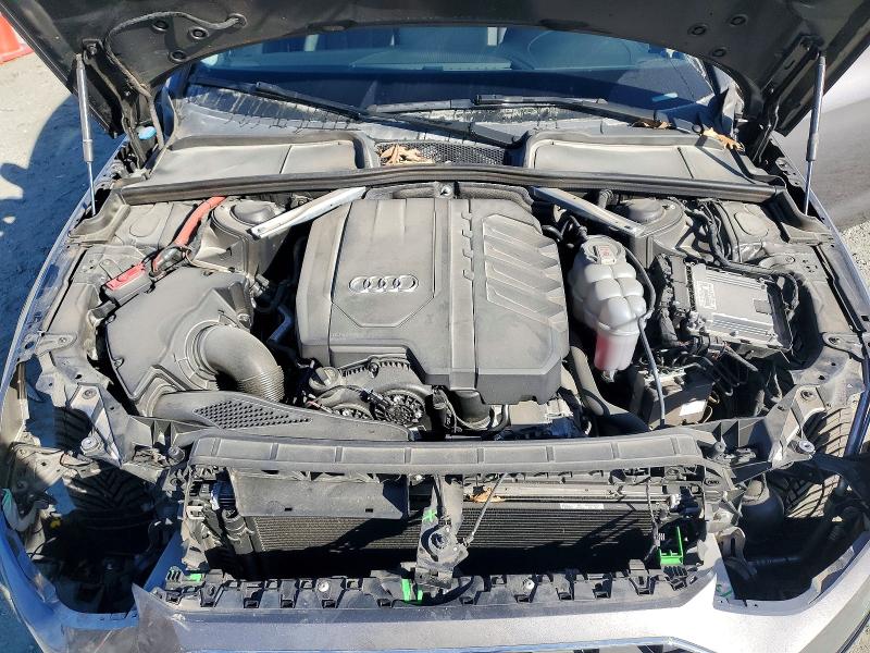 Продажа на аукционе авто 2021 Audi A4, vin: WAUABAF44MN011071, номер лота: 98694525