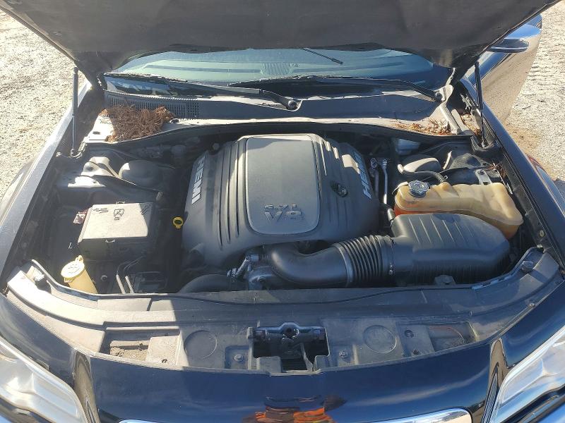 73593555 :رقم المزاد ، 2C3CCAET5DH585144 vin ، 2013 Chrysler 300c مزاد بيع