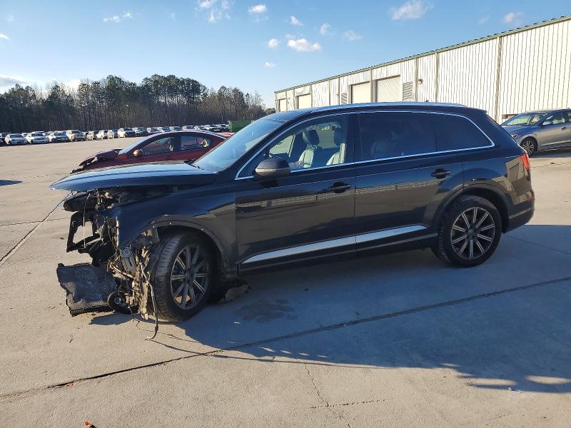 2017 Audi Q7 მანქანა იყიდება აუქციონზე, vin: WA1LAAF76HD018537, აუქციონის ნომერი: 74699235