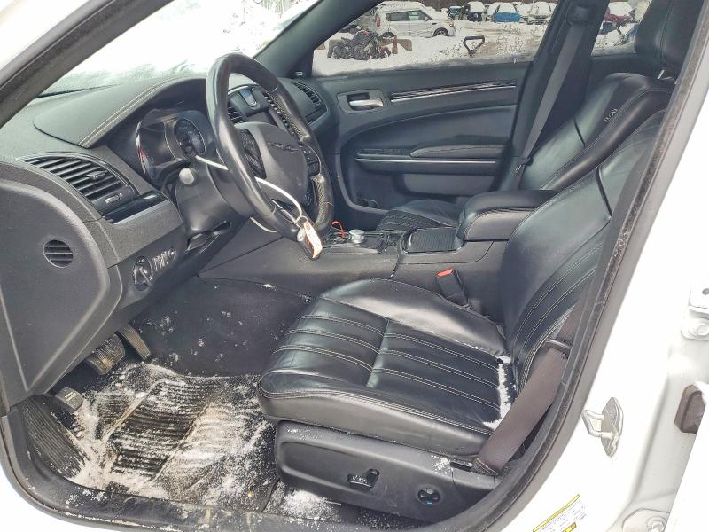 2019 Chrysler 300 მანქანა იყიდება აუქციონზე, vin: 2C3CCABT4KH704870, აუქციონის ნომერი: 74044245