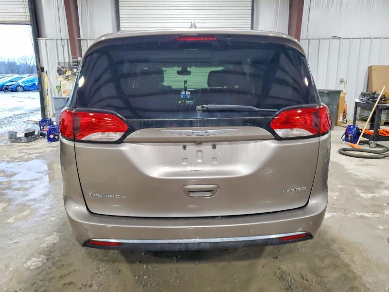 Продаж на аукціоні авто 2017 Chrysler Pacifica, vin: 2C4RC1GG3HR565089, номер лоту: 72107125