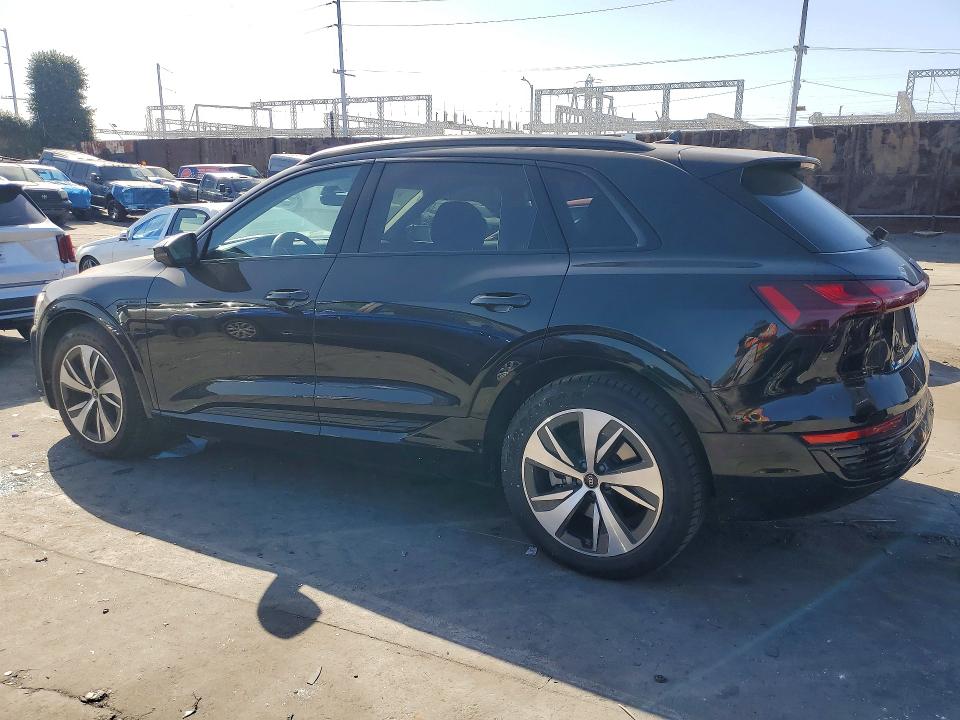 Aukcja sprzedaży 2024 Audi Q8 E-tron, vin: WA14AAGEXRB046212, numer aukcji: 74471635