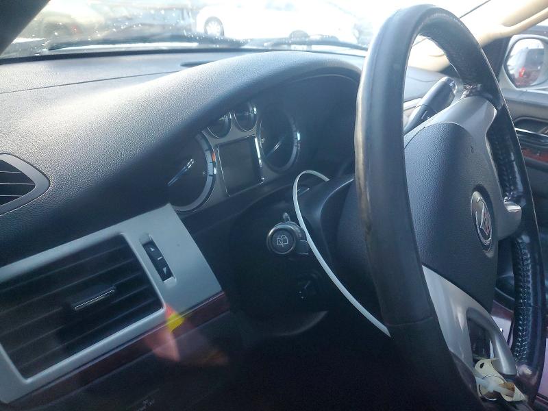 99590265 :رقم المزاد ، 1GYUCJEFXAR201150 vin ، 2010 Cadillac Escalade مزاد بيع