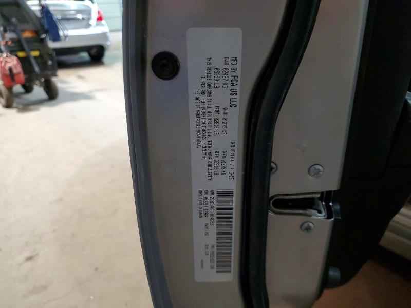 Продажа на аукционе авто 2015 Chrysler 300, vin: 2C3CCARG1FH846253, номер лота: 73646875
