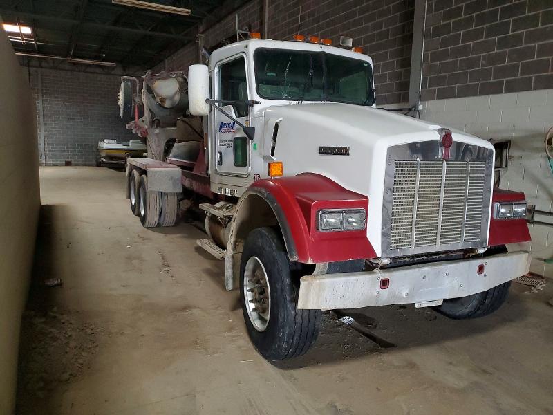 2005 Kenworth W900 მანქანა იყიდება აუქციონზე, vin: 1NKWLU0X15R070355, აუქციონის ნომერი: 97359275