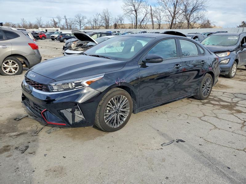 72797655 :رقم المزاد ، 3KPF54AD5RE830367 vin ، 2024 Kia Forte مزاد بيع