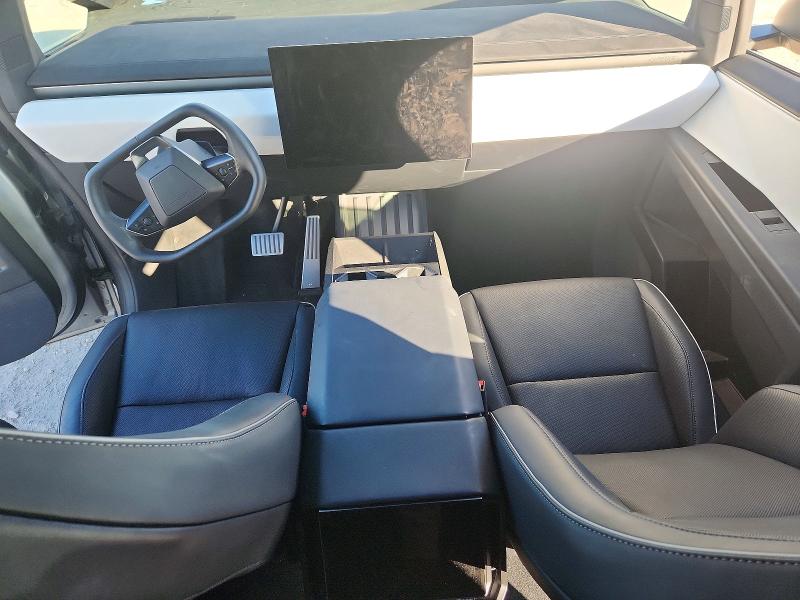 Продажа на аукционе авто 2025 Tesla Cybertruck, vin: 7G2CEHEE0SA061350, номер лота: 98650915