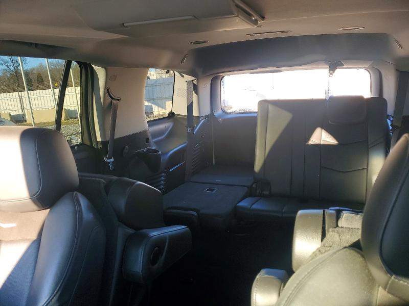 Продажа на аукционе авто 2018 Cadillac Escalade L, vin: 1GYS4BKJ6JR233600, номер лота: 73437555