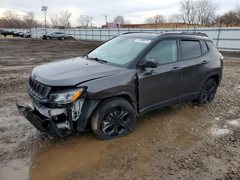 72106575 :رقم المزاد ، 3C4NJDBB6LT165406 vin ، 2020 Jeep Compass مزاد بيع