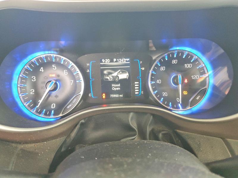 99351025 :رقم المزاد ، 2C4RC1FG4JR118049 vin ، 2018 Chrysler Pacifica مزاد بيع