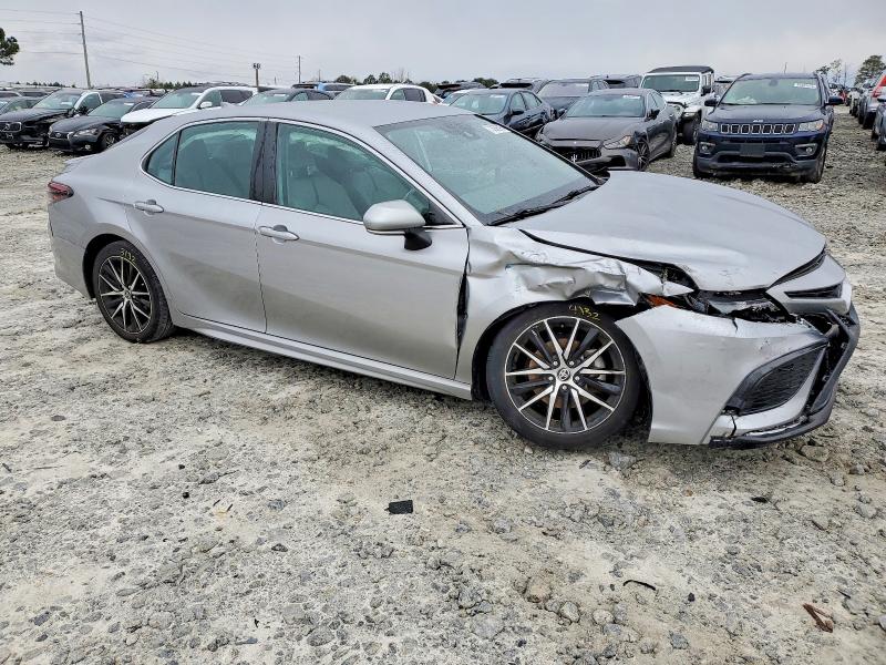 73036595 :رقم المزاد ، 4T1G11AK8PU727886 vin ، 2023 Toyota Camry Se N مزاد بيع