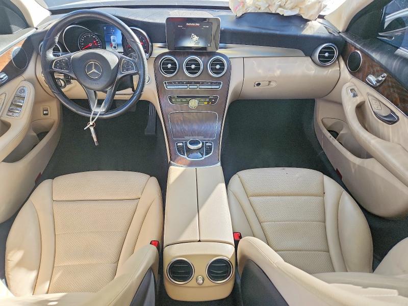 73639995 :رقم المزاد ، WDDWF4JB5JR421392 vin ، 2018 Mercedes-benz C مزاد بيع