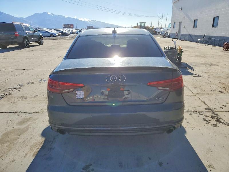Продажа на аукционе авто 2017 Audi A4, vin: WAUFNAF46HN057732, номер лота: 72478725