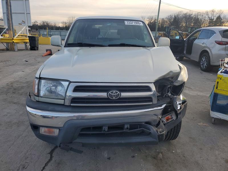 1999 Toyota 4runner მანქანა იყიდება აუქციონზე, vin: JT3GN86R5X0135235, აუქციონის ნომერი: 58528156