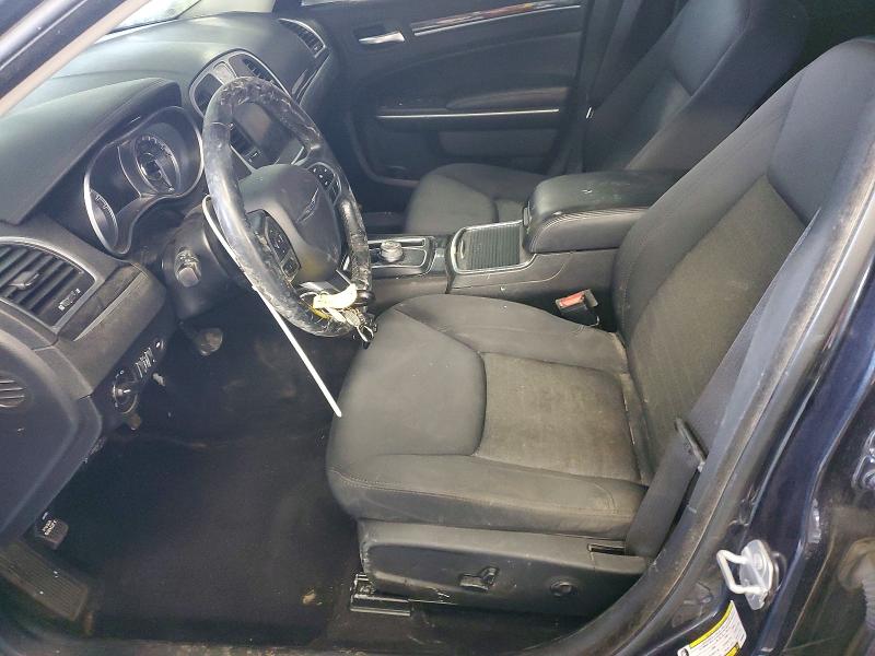 74777945 :رقم المزاد ، 2C3CCAAG7KH590643 vin ، 2019 Chrysler 300 مزاد بيع