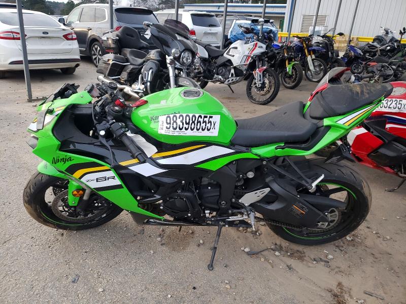 98398655 :رقم المزاد ، JKBZXJJ14SA029522 vin ، 2025 Kawasaki Zx636 مزاد بيع