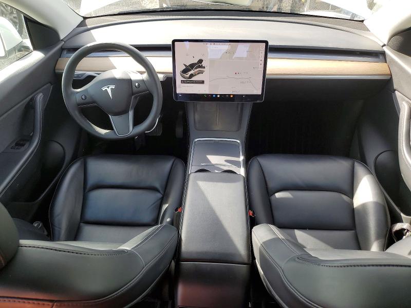 2021 Tesla Model Y მანქანა იყიდება აუქციონზე, vin: 5YJYGAEE8MF155279, აუქციონის ნომერი: 75635025