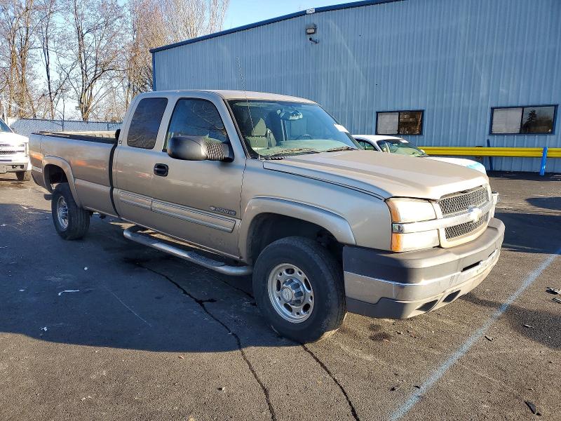 72888305 :رقم المزاد ، 1GCHC29G94E131734 vin ، 2004 Chevrolet Silverado مزاد بيع