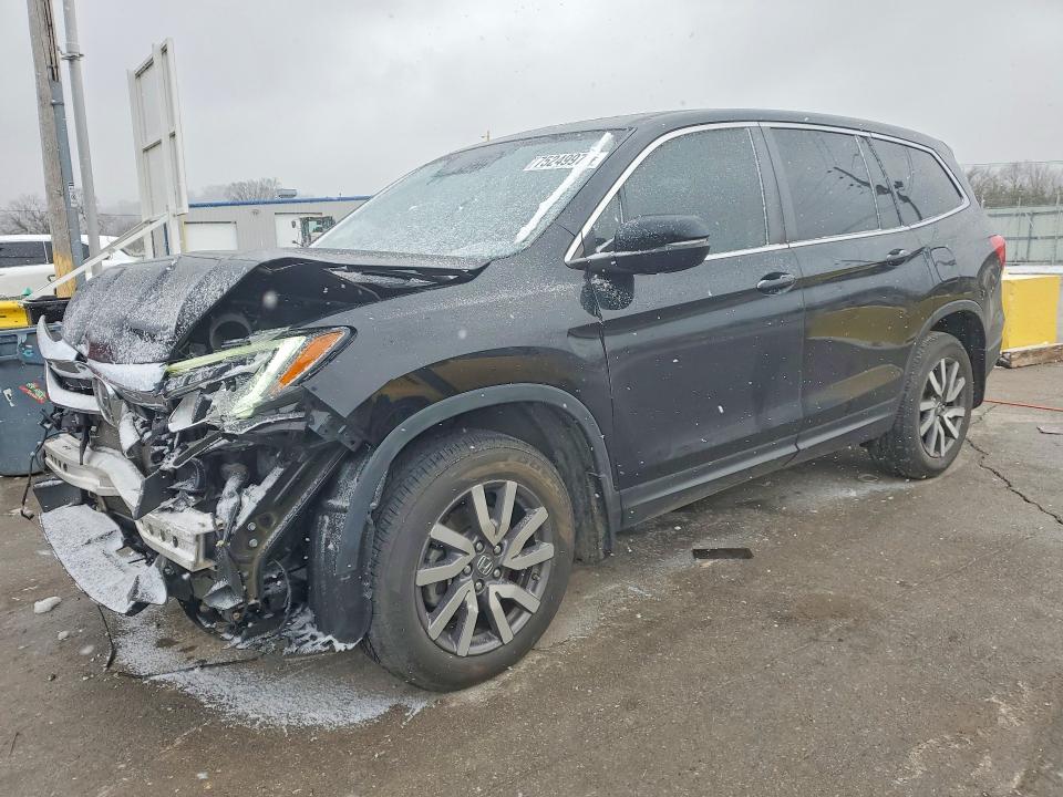 75249975 :رقم المزاد ، 5FNYF5H55LB013640 vin ، 2020 Honda Pilot مزاد بيع
