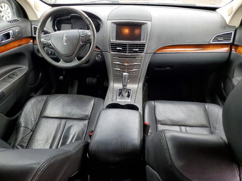 Aukcja sprzedaży 2015 Lincoln Townhouse Mkt, vin: 2LMHJ5FK4FBL04266, numer aukcji: 99547515