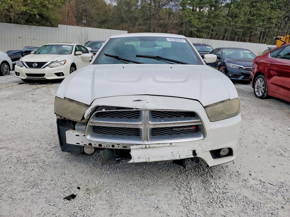 75196035 :رقم المزاد ، 2C3CDXHG6DH555682 vin ، 2013 Dodge Charger مزاد بيع