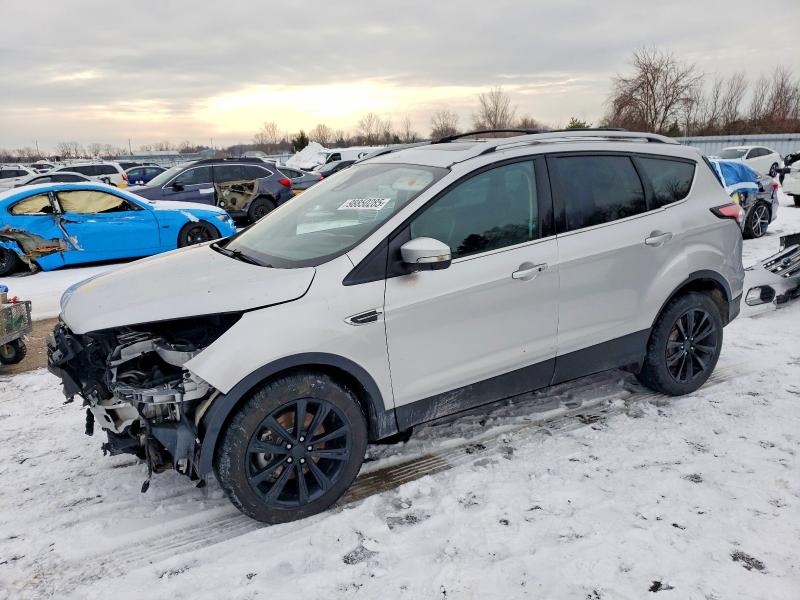 Продаж на аукціоні авто 2017 Ford Escape, vin: 1FMCU0J98HUB69343, номер лоту: 98850285