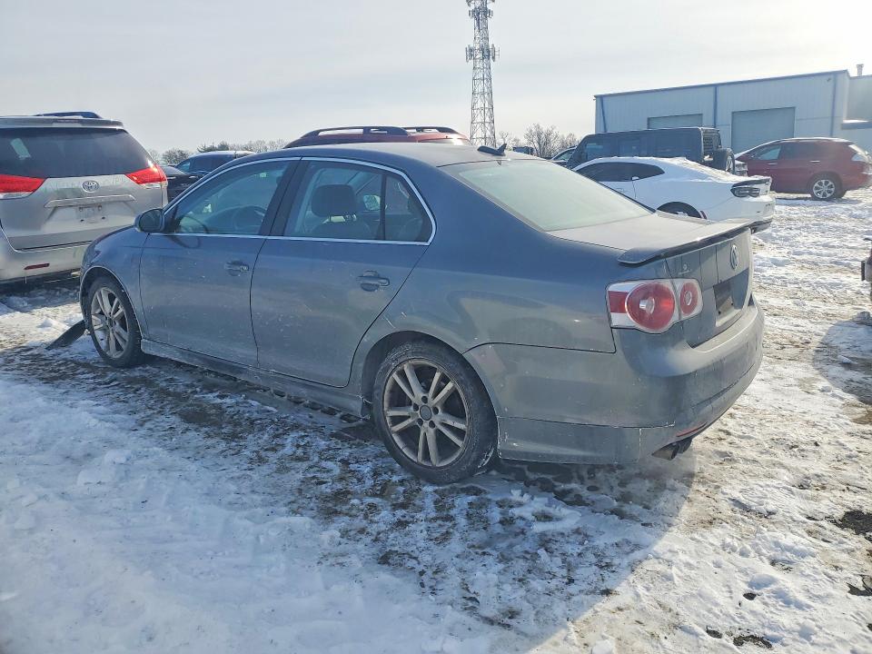 75610195 :رقم المزاد ، 3VWDF71K35M646790 vin ، 2005 Volkswagen New Jetta مزاد بيع