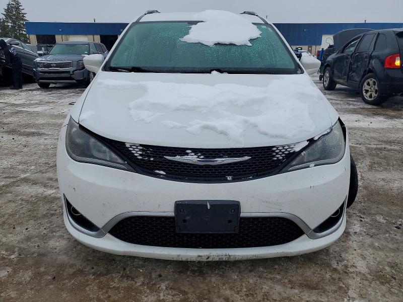 Продажа на аукционе авто 2019 Chrysler Pacifica, vin: 2C4RC1BG1JR154979, номер лота: 98421505