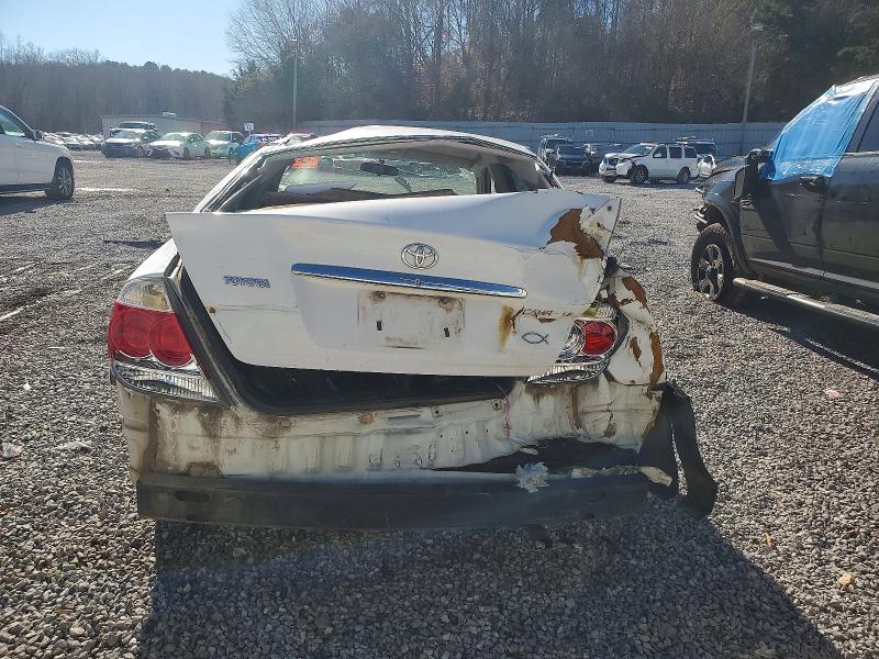 2005 Toyota Camry მანქანა იყიდება აუქციონზე, vin: 4T1BE32K95U411287, აუქციონის ნომერი: 48988976