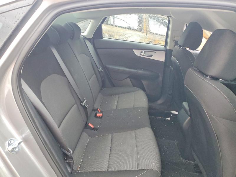 2024 Kia Forte მანქანა იყიდება აუქციონზე, vin: 3KPF24AD7RE755504, აუქციონის ნომერი: 98760895