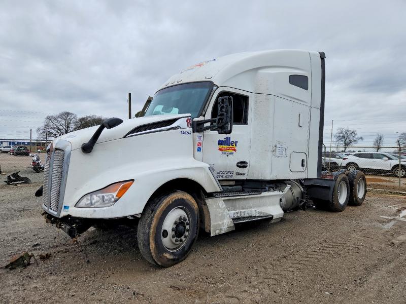 Продажа на аукционе авто 2024 Kenworth T680, vin: 1XKYD49X7RJ320247, номер лота: 98663105