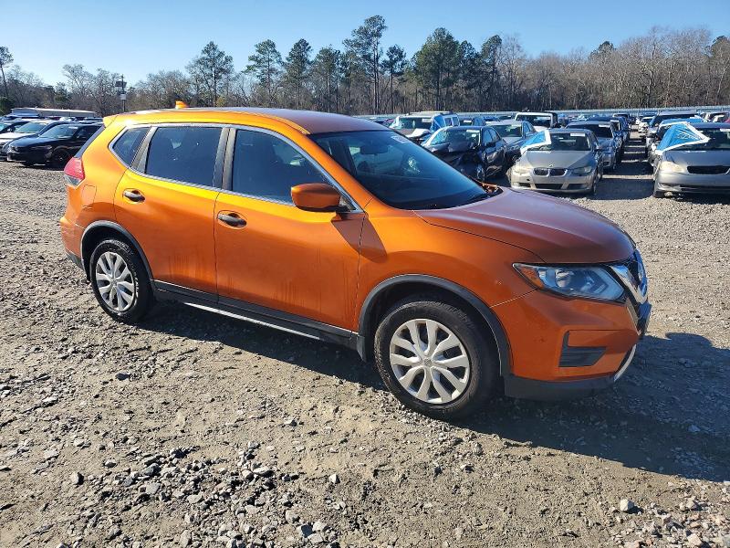74808925 :رقم المزاد ، JN8AT2MT8HW385607 vin ، 2017 Nissan Rogue مزاد بيع