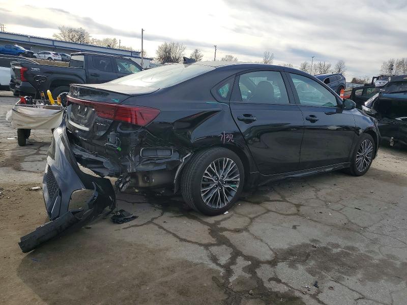 2024 Kia Forte მანქანა იყიდება აუქციონზე, vin: 3KPF54AD5RE830367, აუქციონის ნომერი: 72797655