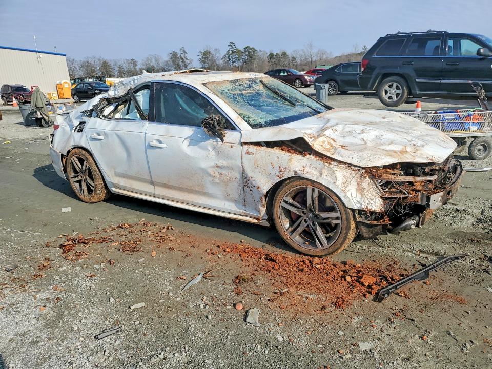 75484785 :رقم المزاد ، WAUFNAF42HN021875 vin ، 2017 Audi A4 مزاد بيع