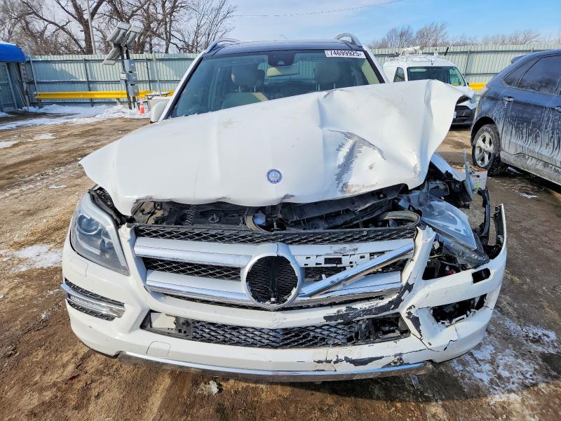 Продажа на аукционе авто 2015 Mercedes-benz Gl, vin: 4JGDF6EE5FA462141, номер лота: 74699925