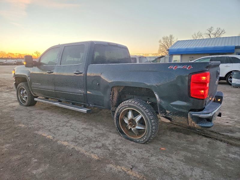 2017 Chevrolet Silverado მანქანა იყიდება აუქციონზე, vin: 3GCUKREC8HG413665, აუქციონის ნომერი: 98363525