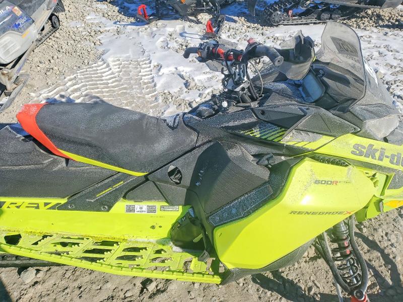 Продаж на аукціоні авто 2020 Ski-doo Summit X85, vin: 2BPSUALG6LV000016, номер лоту: 74658425