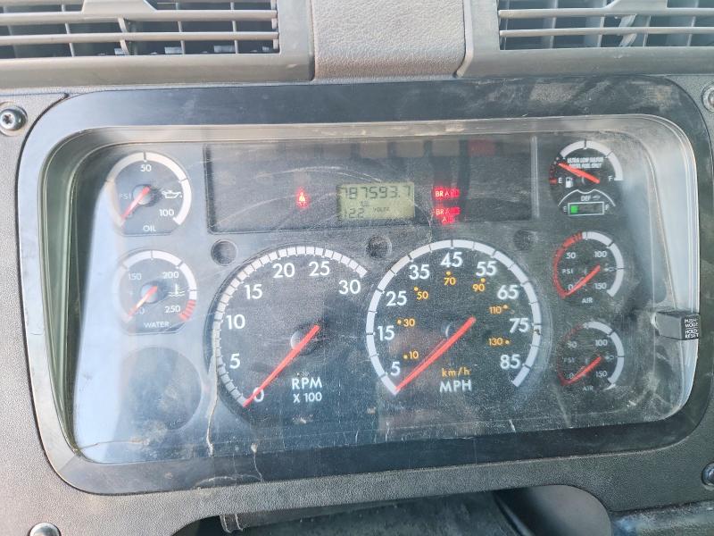 2016 Freightliner Cascadia 125 მანქანა იყიდება აუქციონზე, vin: 3AKJGLD6XGSGY6539, აუქციონის ნომერი: 72564025