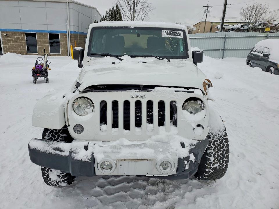 2014 Jeep Wrangler Unlimited მანქანა იყიდება აუქციონზე, vin: 1C4HJWEG5EL126269, აუქციონის ნომერი: 74468855